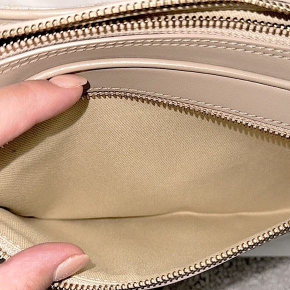 Authentic VERSACE Jacquard Athena Leather Clutch Wristlet Bag Accessories NWT - Picture 7 of 7